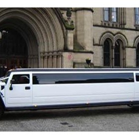 anderwell: Top Reasons for Hiring Limo Service for Your Next Event